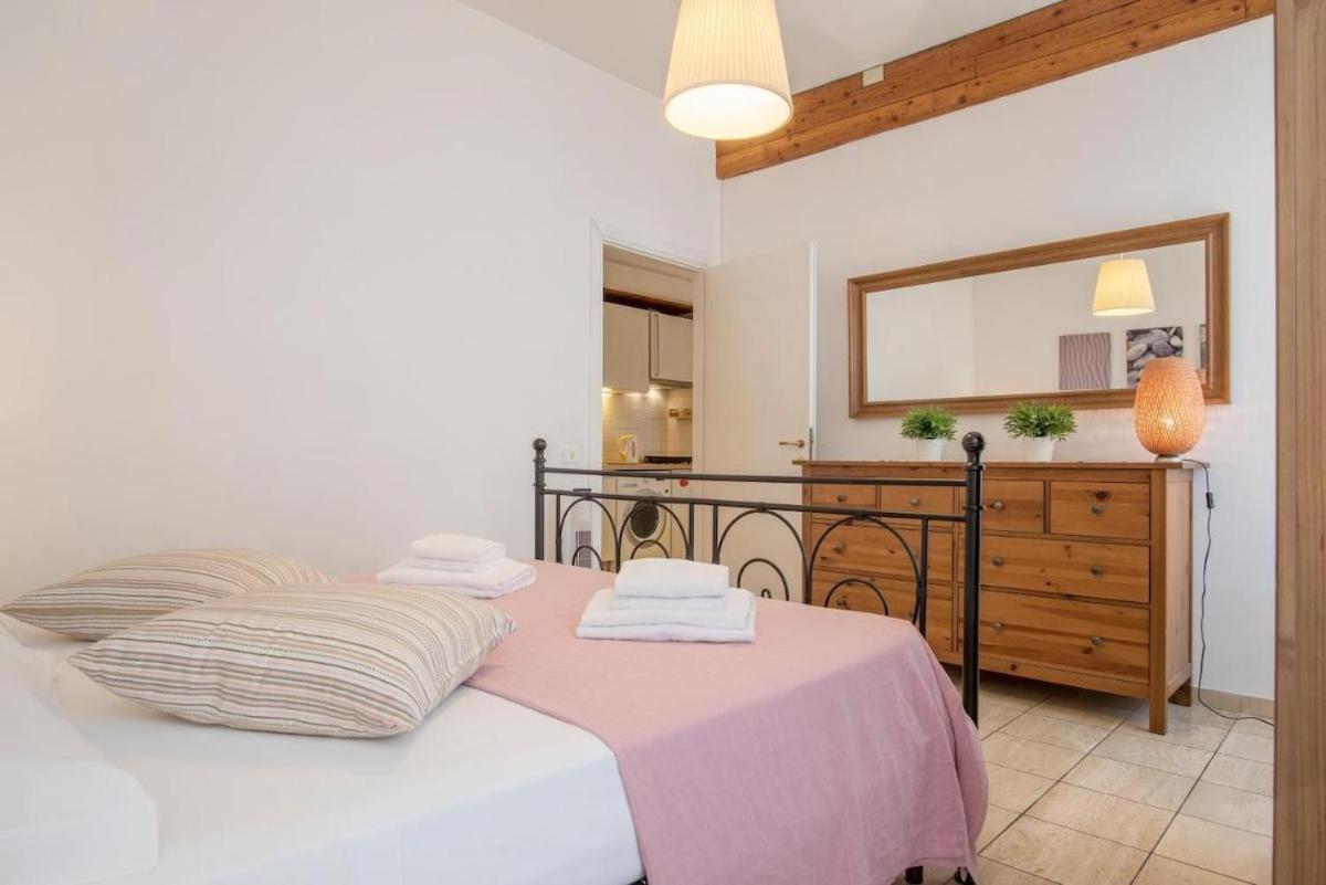 Romeathome146 - Monti Apartment Rom